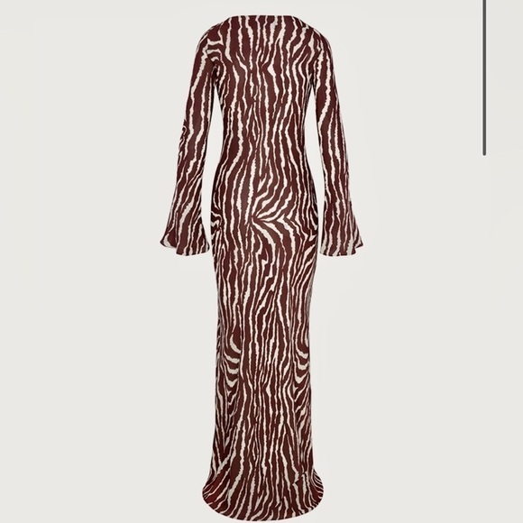 Andrea Sexy Zebra Print Long Sleeves See Through Maxi Dress - Picture 7 of 12